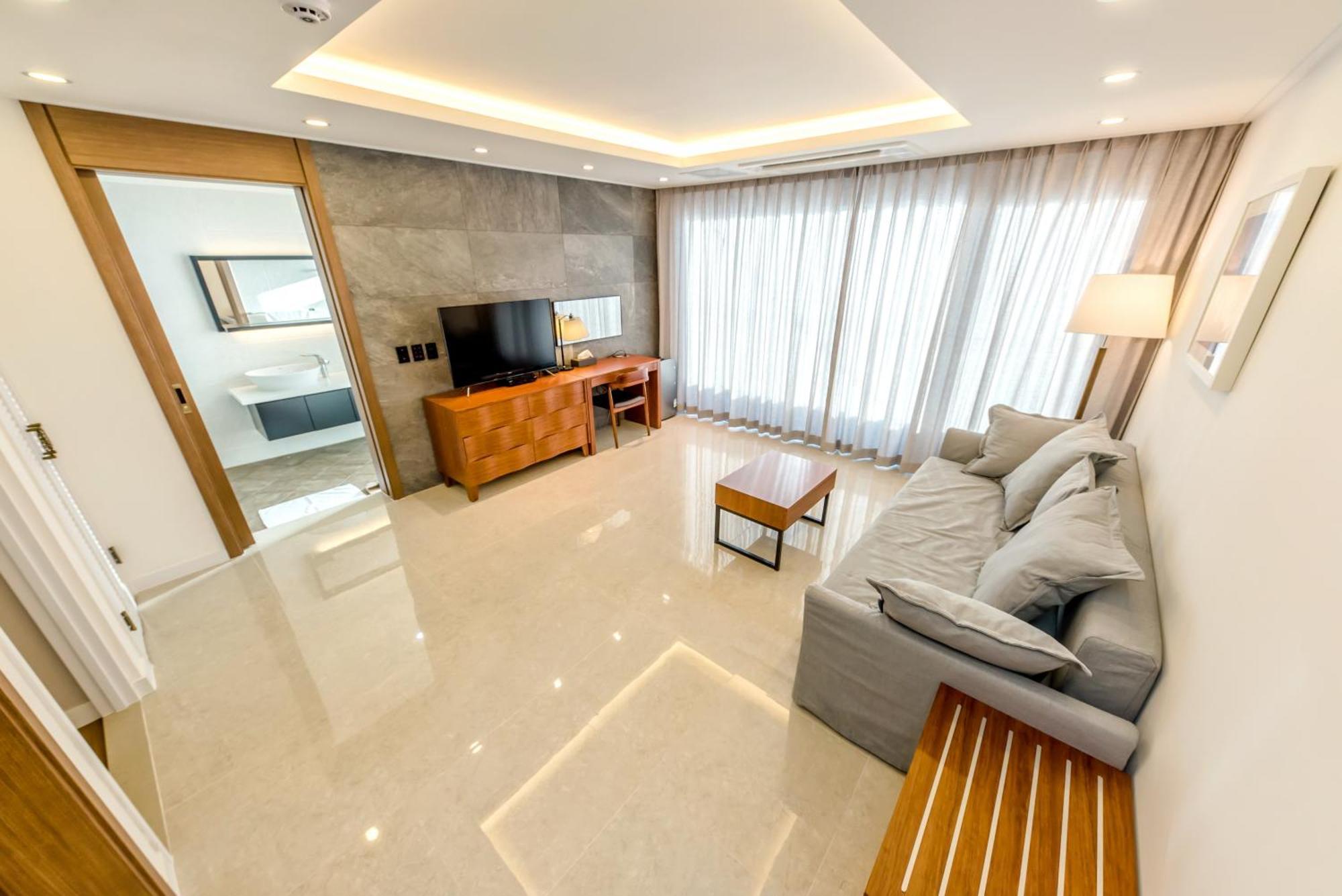 Arts Spa&Poolvilla Jeju Luaran gambar