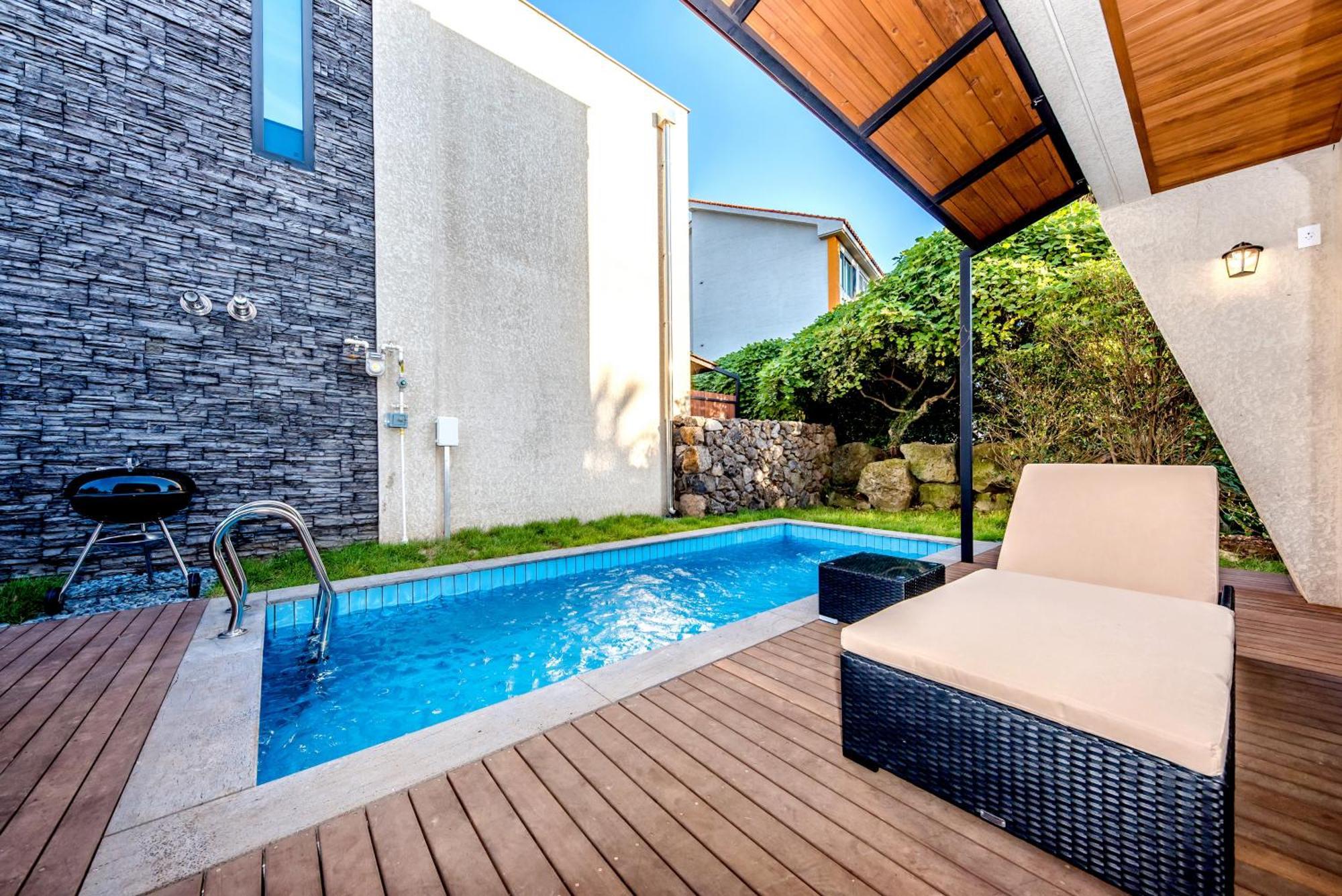 Arts Spa&Poolvilla Jeju Luaran gambar